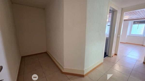 3.5-Zimmer Praxisräume / Atelier in Biel - Bözingen 7