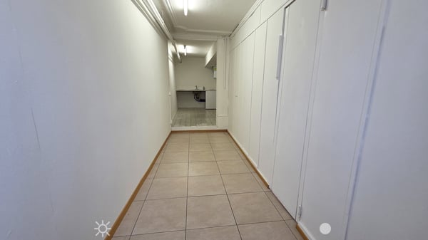 2.5-Zimmer Praxisräume / Atelier in Biel - Bözingen 4