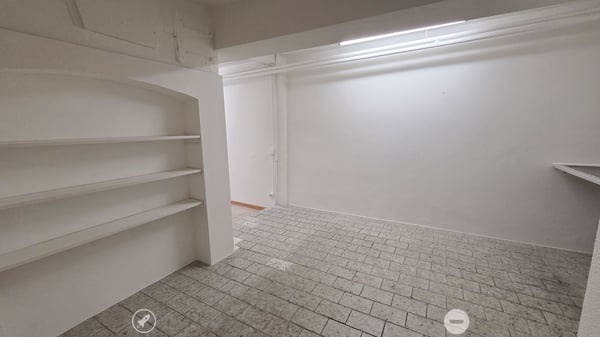 2.5-Zimmer Praxisräume / Atelier in Biel - Bözingen 3