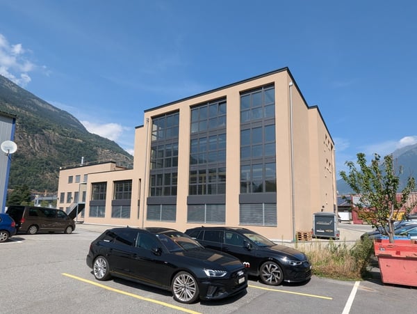 Gewerbe- und Büroflächen im aufstrebenden Industriegebiet 3