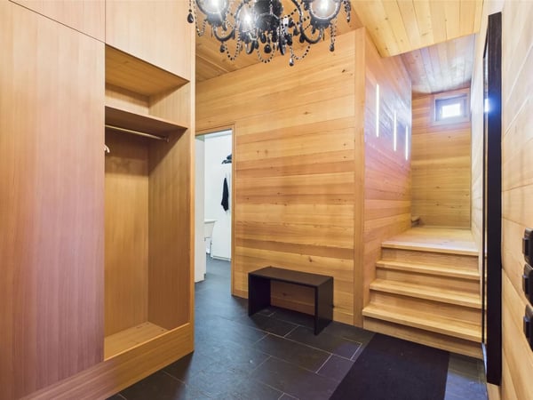 Luxuriöses Chalet mit Panoramablick über Saas-Fee 4