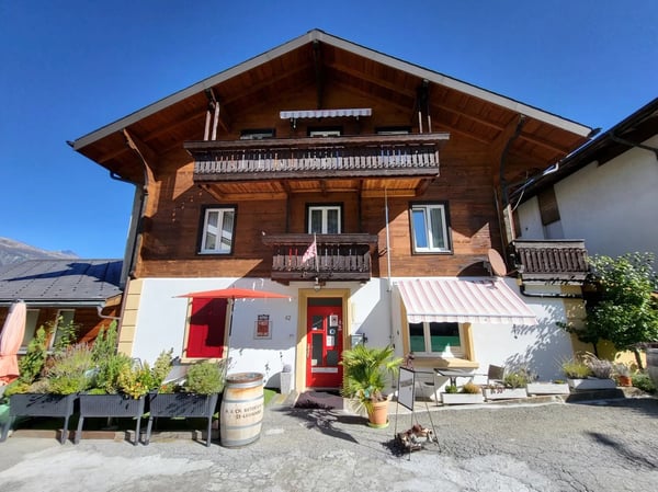 Charmantes Bed and Breakfast in Eischoll 1