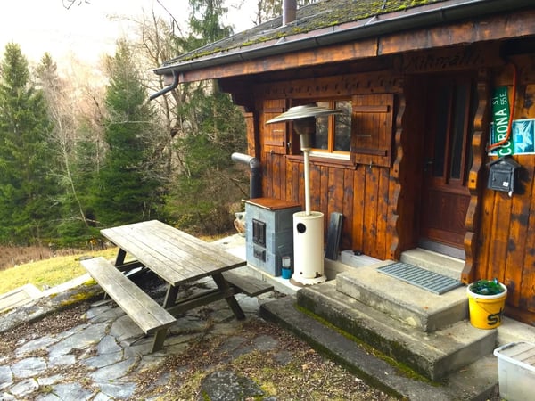 Gemütliches Maiensäss in Waldlichtung 9