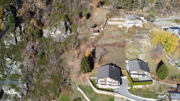 Sonniges Bauland am Tor zum Saas- und Mattertal 6