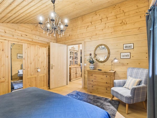 Alpiner Wohntraum mit Panorama am Eingang zum Goms 12