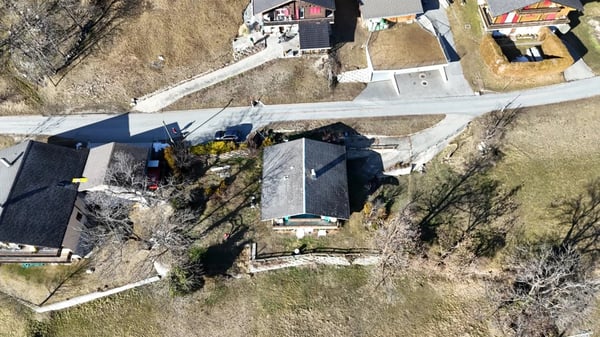 Geräumiges Wohnhaus mit sonnigem Garten oberhalb Naters 3