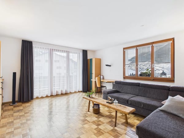 Ansprechende Wohnung an bester Lage in Ried-Brig 8