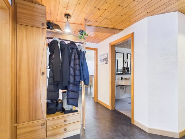 Ansprechende Wohnung an bester Lage in Ried-Brig 5