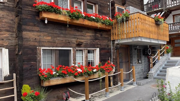 Schmucke Wohnung in Randa bei Zermatt 9