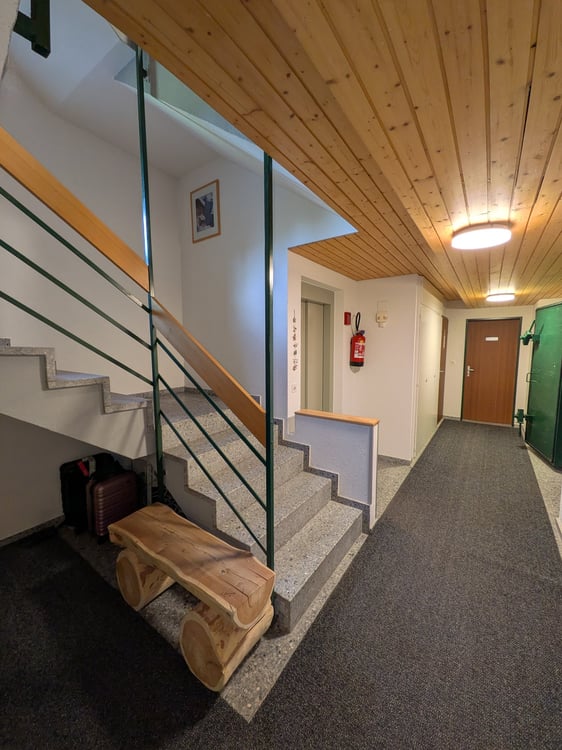 Möblierte Ferienwohnung im Familienparadies Grächen 6