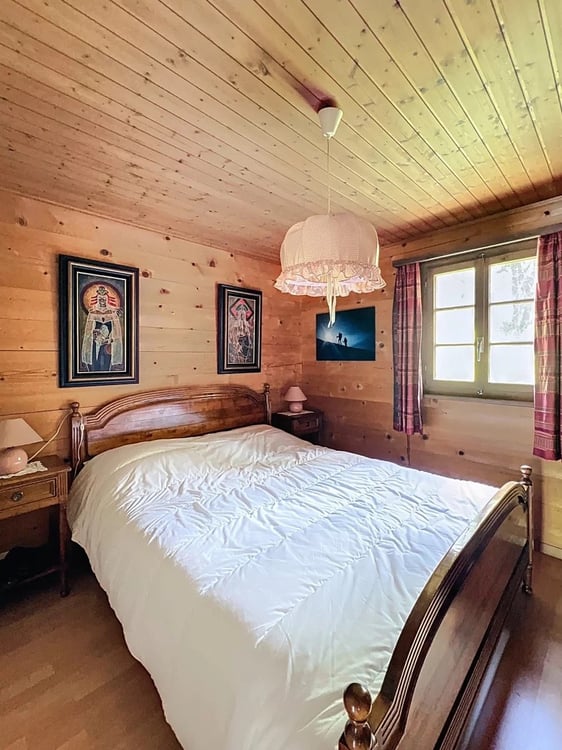 Charmantes Chalet über den Dächern von Binn 7