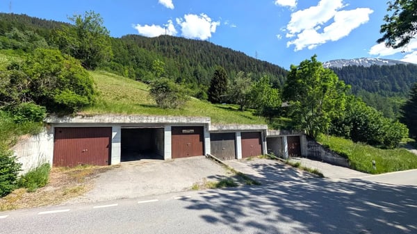 Exklusives Chalet an sonniger Aussichtslage in Ernen 16