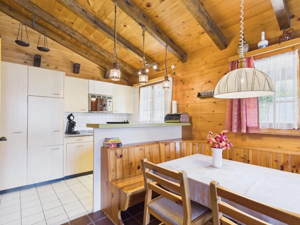 Exklusives Chalet an sonniger Aussichtslage in Ernen 6