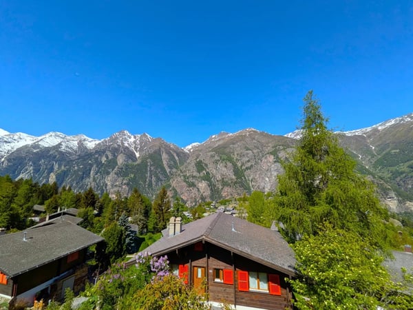 Ferienhaus mit Garage und fantastischem Ausblick 11