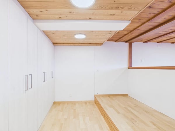 Renovierte 2.5-Zimmerwohnung in Visperterminen 4