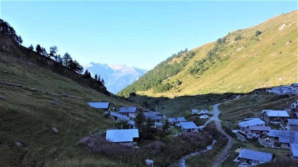 Alphütte auf ca. 2'000 m ü. M. auf der Bachalpe 12