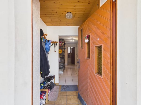 Charmante Wohnung mit Carnotzet in Agarn 3