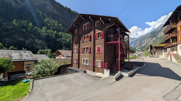 Charmante Duplexwohnung mit alpinem Charakter in Kalpetran 14