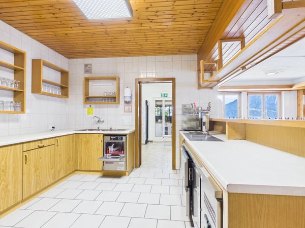 Hotel Rhoneblick - Vielseitige Hotelimmobilie mit Wohnungen 13