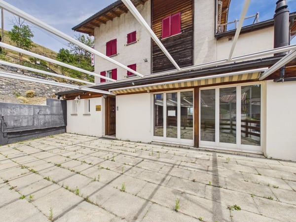 Hotel Rhoneblick - Vielseitige Hotelimmobilie mit Wohnungen 3