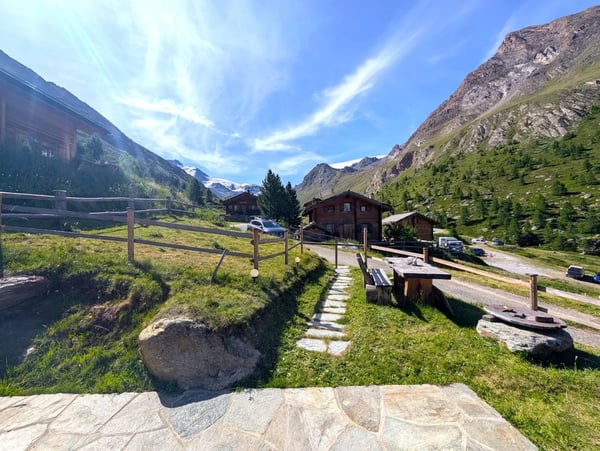 Einzigartiges Alpenidyll - Chalet auf der Täschalp 8
