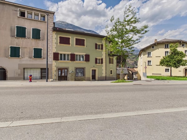 Stilvolle Duplexwohnung mit Galerie im Herzen von Glis 21