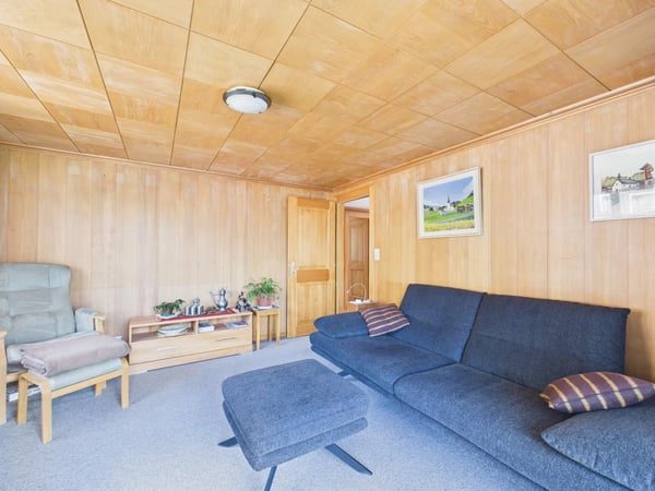 Charmantes Zweifamilienhaus an sonniger Lage im Goms 8