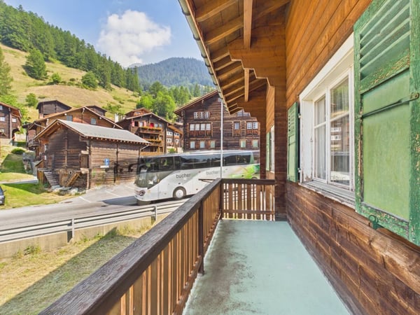 Charmantes Zweifamilienhaus an sonniger Lage im Goms 7