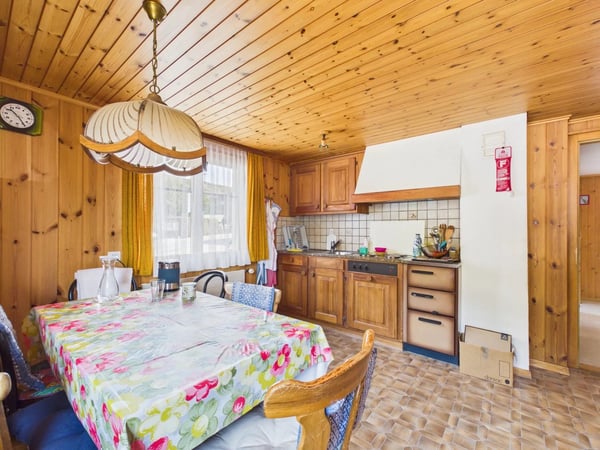Charmantes Zweifamilienhaus an sonniger Lage im Goms 9