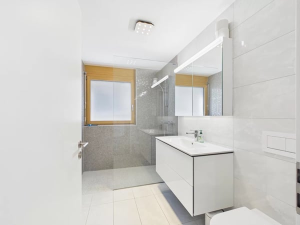 Einzigartige Duplexwohnung in Fiesch 6