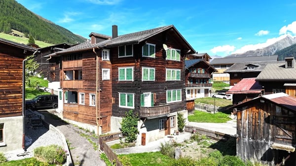 Gemütliche Ferienwohnung in Münster (Goms) - Walliser Charme und Bergpanorama 1