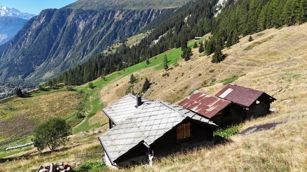 Rustikale Wohnung mit genialem Weitblick und Stall-Scheune bei der Belalp 4
