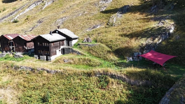 Rustikale Wohnung mit genialem Weitblick und Stall-Scheune bei der Belalp 5