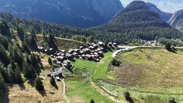 Rustikale Wohnung mit genialem Weitblick und Stall-Scheune bei der Belalp 14