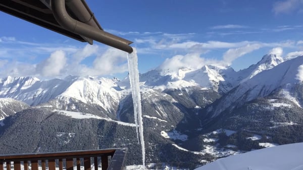 Ski-in-Ski-out mit Traumpanorama und eigener Sauna 4