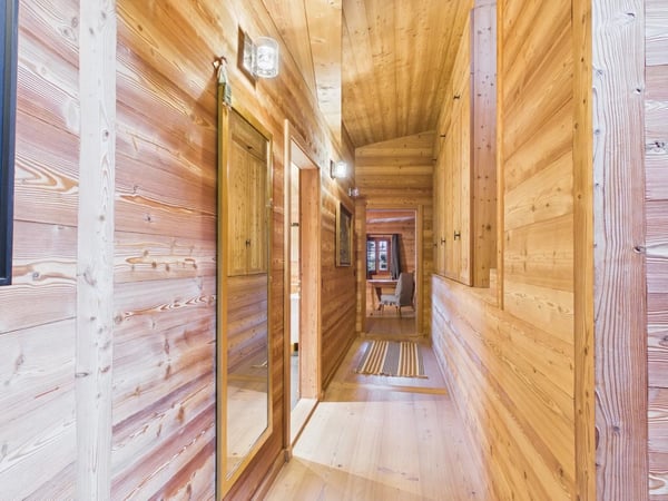 Einzigartiges Chalet-Bijou mit modernem Alpen-Chic 18