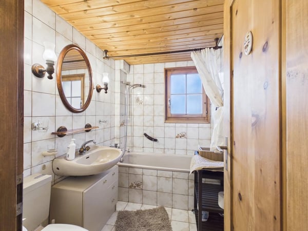 Bijou mit Panoramablick im Gspon bei Staldenried 6