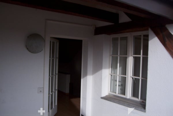 Charmante 4-Zimmer-Maisonette-Wohnung mit Dachterrasse und Kamin in Biel/Bienne – sofort verfügbar! 2