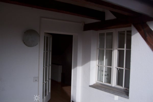 Charmante 4-Zimmer-Maisonette-Wohnung mit Dachterrasse und Kamin in Biel/Bienne – sofort verfügbar! 2