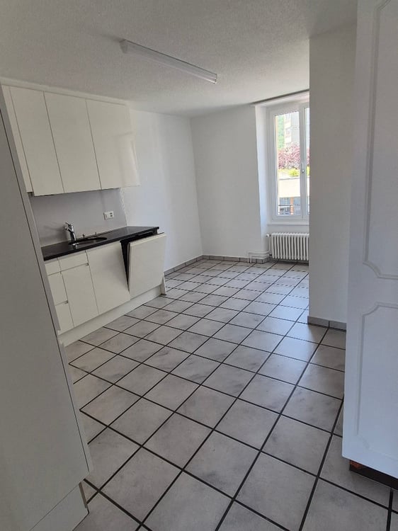 Charmante 4-Zimmer-Maisonette-Wohnung mit Dachterrasse und Kamin in Biel/Bienne – sofort verfügbar! 17