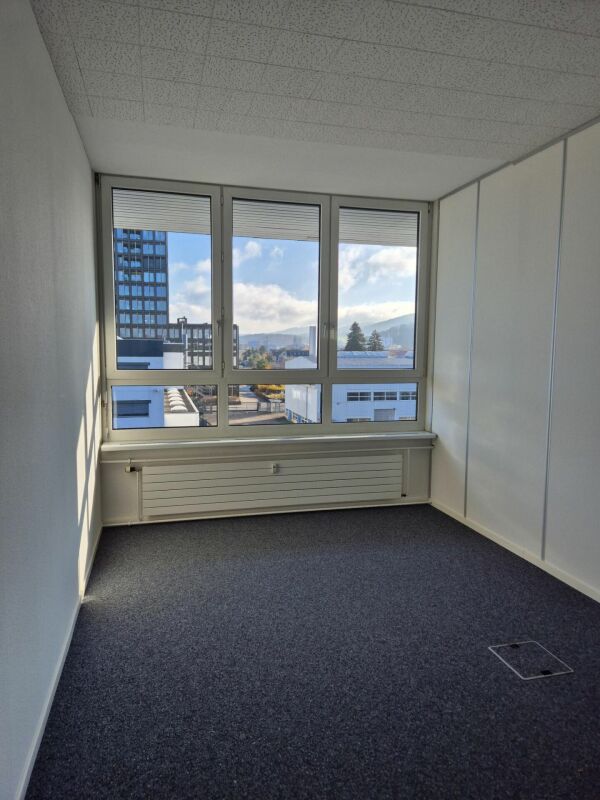 Schönes Büro im Buss-Areal Pratteln - 19 m² im 3. OG des Hauptgebäudes