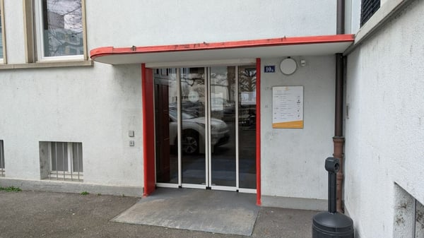 Geräumiges Büro im Buss-Areal Pratteln - 56 m² im EG des Verwaltungsgebäudes West 2