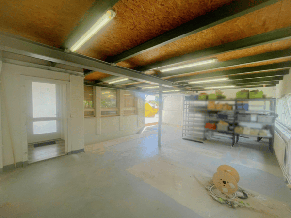 Attraktive Lagerhalle am idealen Standort! 2