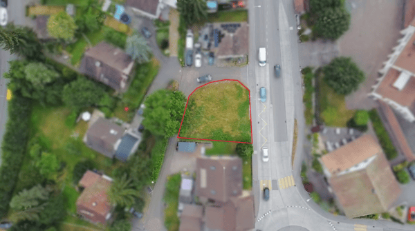 Grundstück mit Perspektive! 2