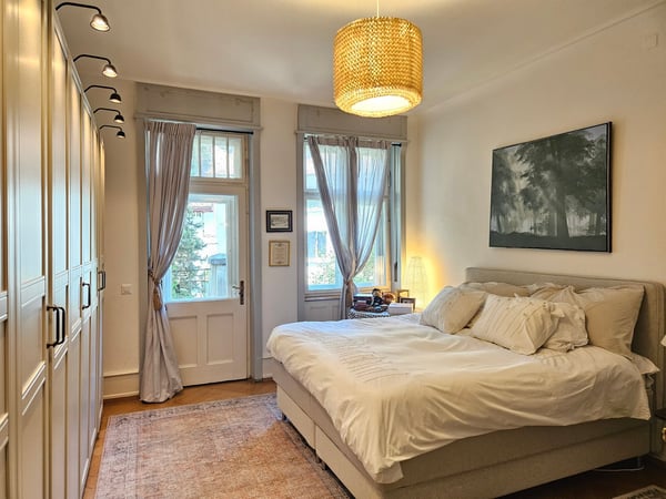 Repräsentative Villa mit 11 Zimmern an bester Lage in Basel 8