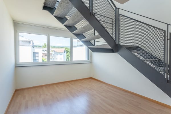 Grosszügige Maisonette-Wohnung mit toller Dachterrasse 11