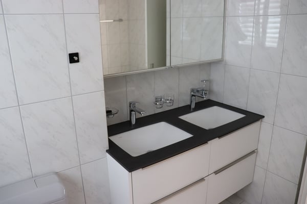 Moderne Eleganz: Stilvolle Wohnung mit grosszügigem Aussenbereich! 13