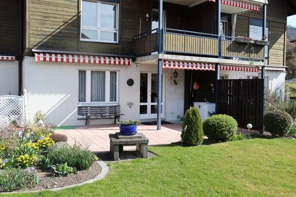 Maisonette-Traum mit Seesicht & Cheminee - Wohnen am Thunersee 1