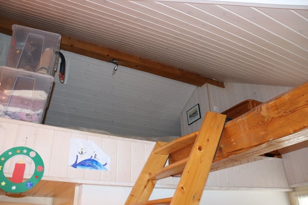 3.5-Zimmer-Wohnung mit Panorama-Aussicht in ruhiger Lage 12
