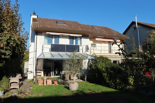 Ihr Doppeleinfamilienhaus mit Garten in ruhiger Stadtnähe!